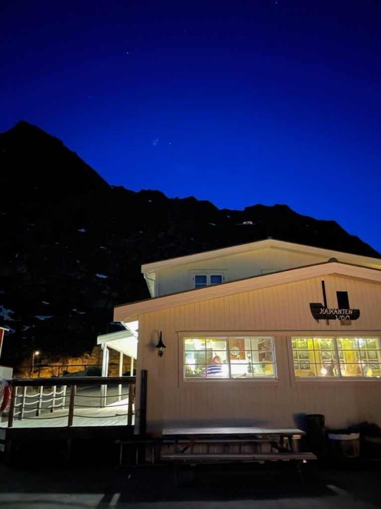 Kaikanten Kro og Rorbu Sennesvik Bagian luar foto