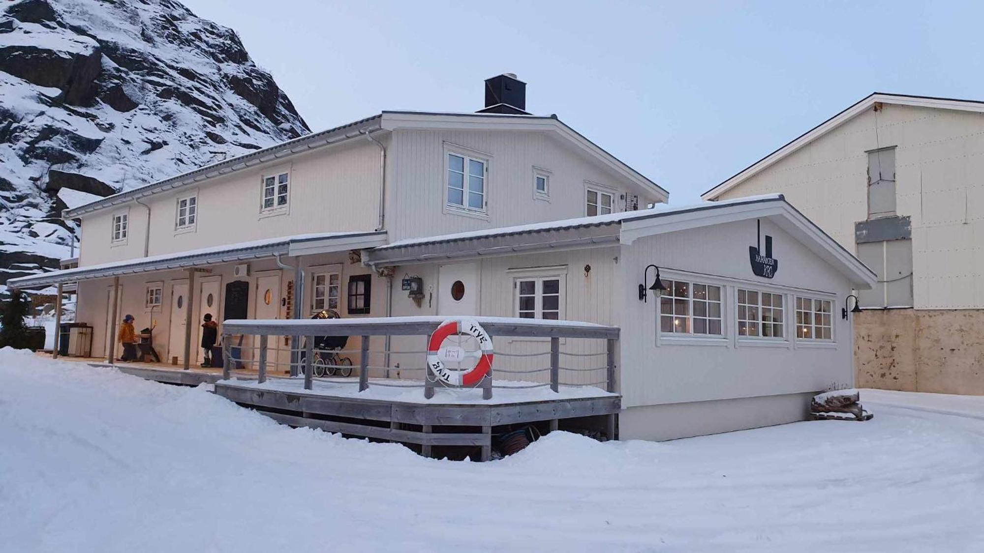 Kaikanten Kro og Rorbu Sennesvik Bagian luar foto