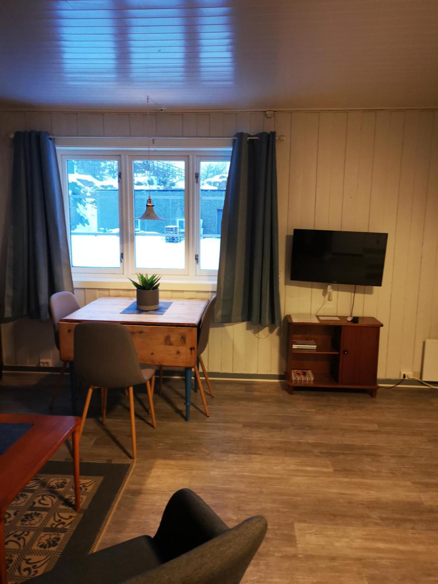Kaikanten Kro og Rorbu Sennesvik Ruang foto